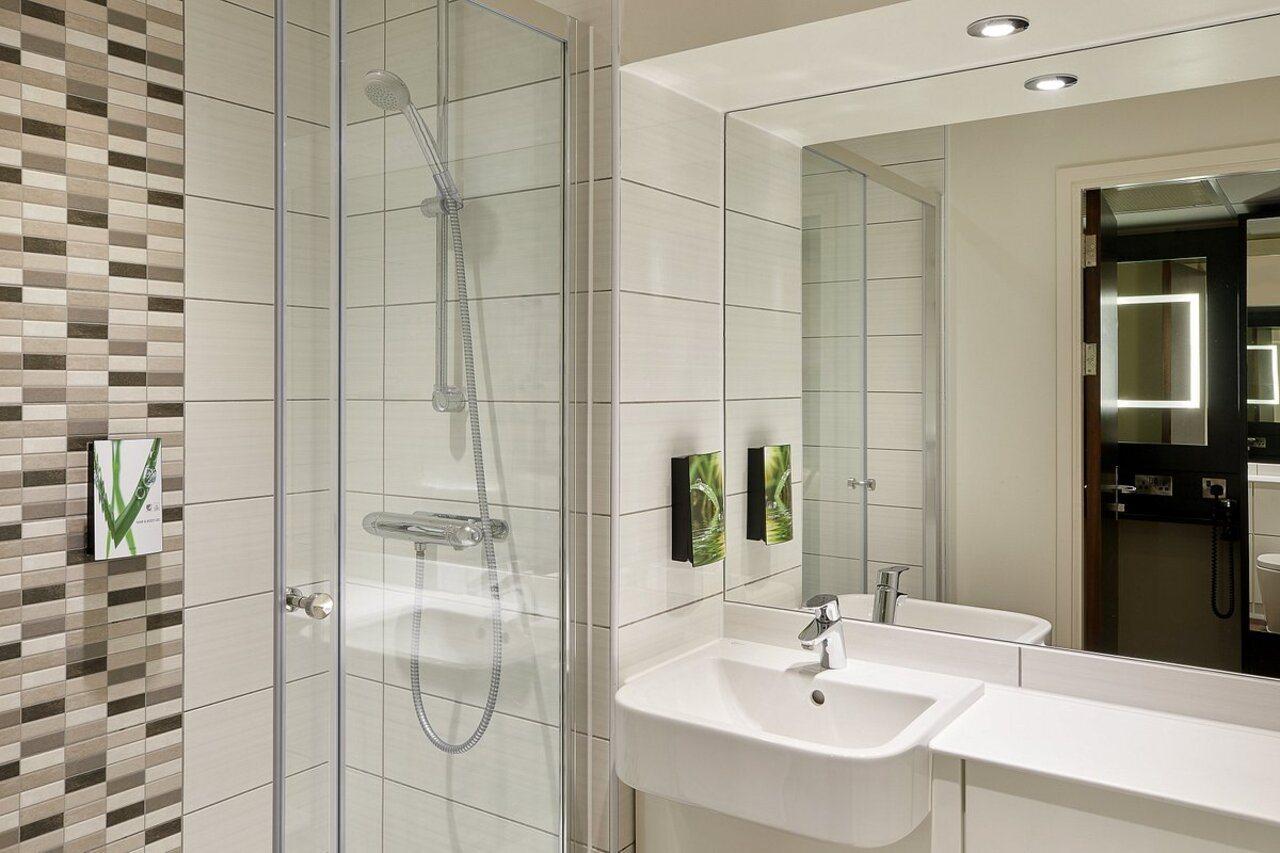 Premier Inn Leeds Headingley Ngoại thất bức ảnh
