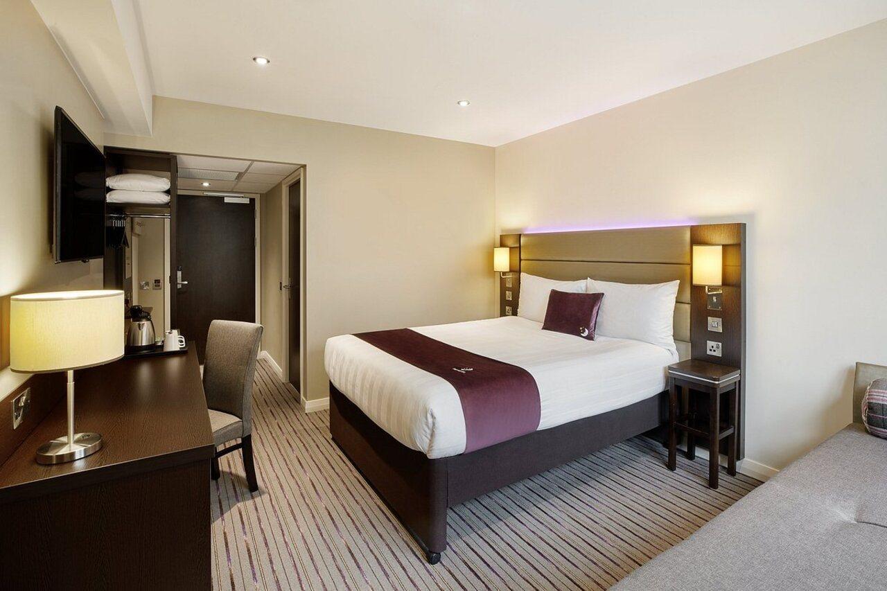 Premier Inn Leeds Headingley Ngoại thất bức ảnh